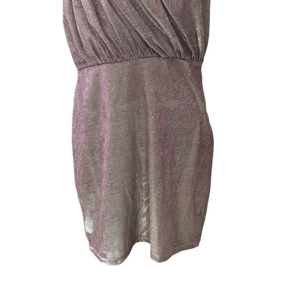 Area Sheath Dress One Shoulder Ruched Detail Lightweight Metallic W Large NWOT - Picture 3 of 8